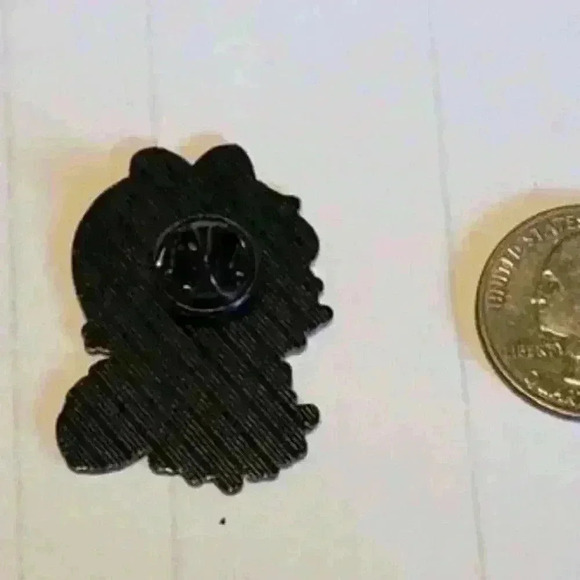 Chibi Kiki: Studio Ghibli Delivery Magic Enamel Pin - Picture 4 of 4